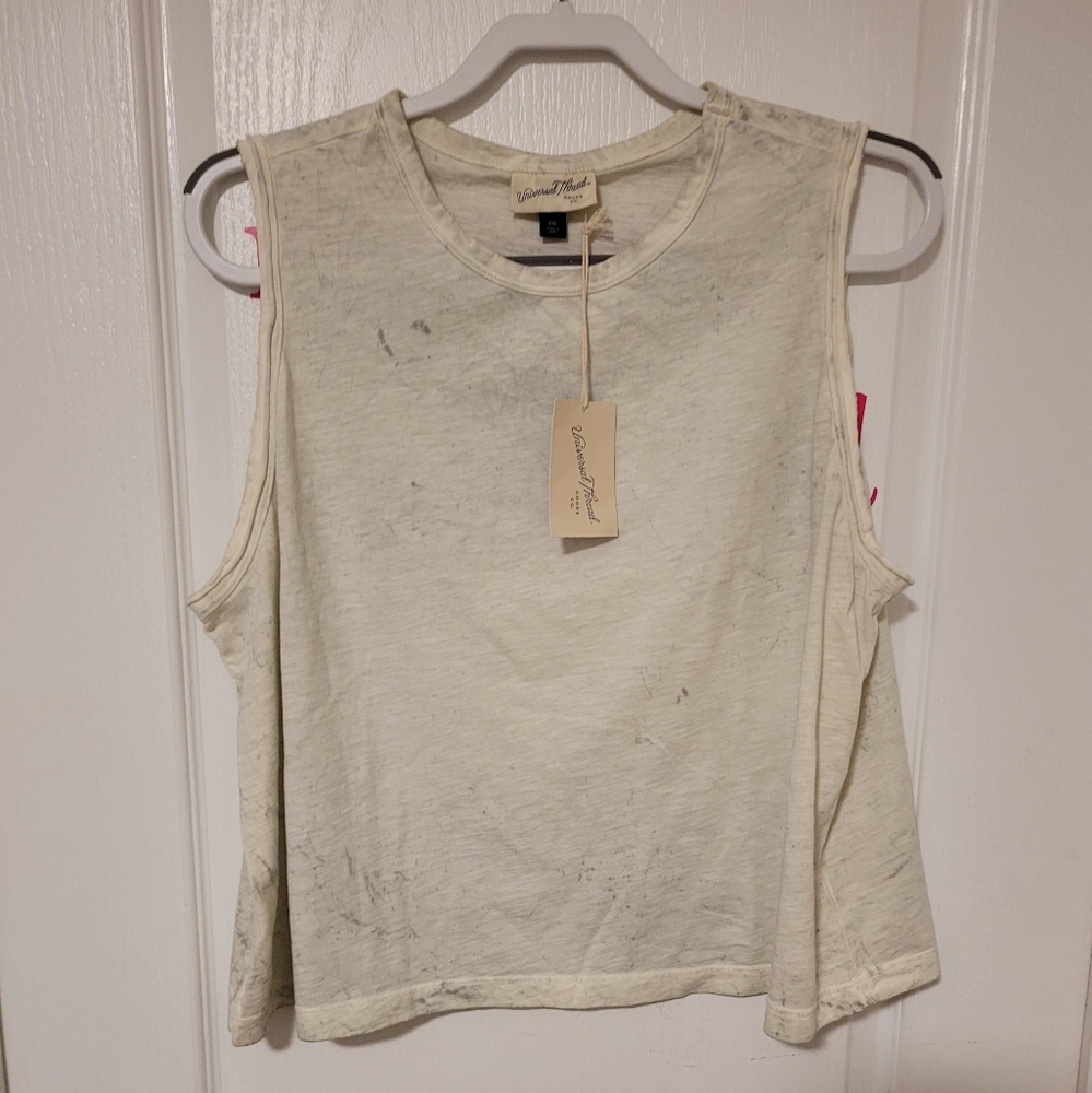 (XXL)  NWT Cropped Tank Top